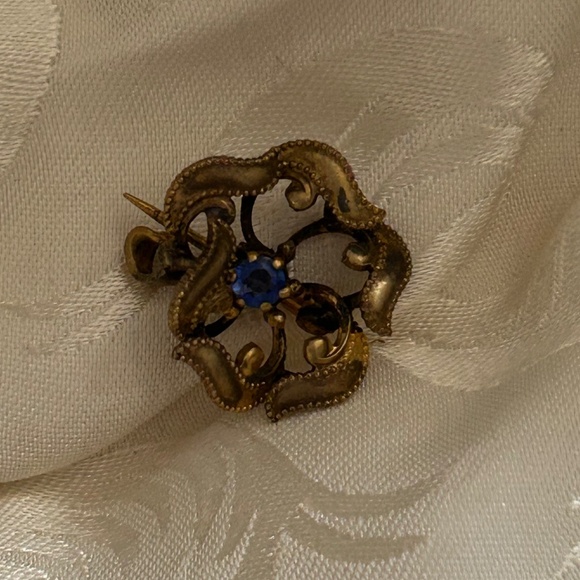 Jewelry - Antique Art Nouveau Gold Tone Filled Filigree Blue Sapphire Brooch Ornate